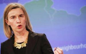 La representante de Asuntos Exteriores y Política de Seguridad, Federica Mogherini, señaló que “ningún país puede triunfar por sí solo” en la conservación de los océanos