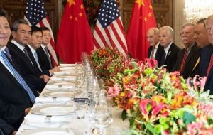 La reunión entre Trump y Xi “transcurrió muy bien”, dijo Larry Kudlow, el principal asesor económico de la Casa Blanca, al finalizar la cena