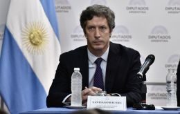 Para el secretario de Finanzas Santiago Bausili, el valor relativo entre Argentina y  riesgos similares llama la atención, ”me parece que no es el nivel de equilibrio”.
