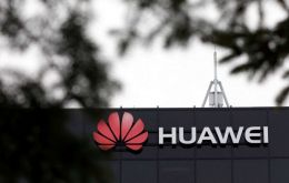 La Justicia acusó a Huawei, dos compañías afiliadas y a su directora financiera, Meng Wanzhou, de 13 cargos de fraude y saltar las sanciones a Irán