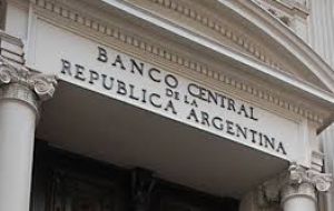 La cifra se sustenta en las predicciones realizadas por los economistas que mes a mes consulta el Banco Central argentino para su informe de expectativas