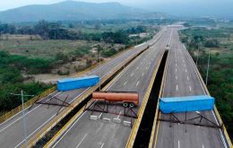 Se esperan al menos 600.000 personas guiadas por Guaidó y otros legisladores que harán el viaje hasta la frontera colombo-venezolana para intentar pasar la ayuda.