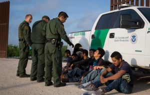 Un total de 318.000 inmigrantes ilegales han sido detenidos en la frontera desde el inicio del año fiscal, octubre de 2018