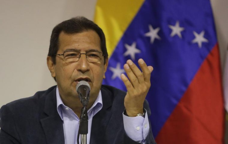 Adán Chávez es miembro de la Asamblea Constituyente 