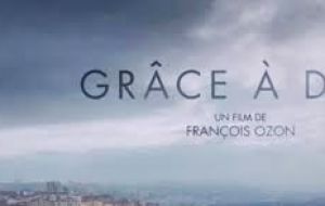 El escándalo está en el corazón de la película Grâce à Dieu (Gracias a Dios) del director François Ozon, Gran Premio del Jurado en el último Festival de Berlín
