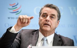 “Con el aumento de las tensiones comerciales, nadie debería estar sorprendido por esta perspectiva” dijo el director general de la OMC, Roberto Azevedo