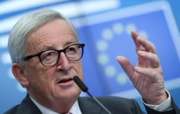 “Se excluye que se vaya a renegociar o reabrir el acuerdo de retiro porque esta es la mejor solución posible”, según el presidente de CE Jean-Claude Juncker. 