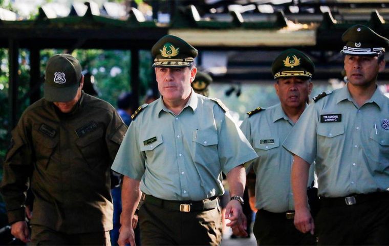 El jefe de la zona Metropolitana, general Mauricio Rodríguez, detalló que desde el inicio de la manifestación se comenzaron a generar desórdenes