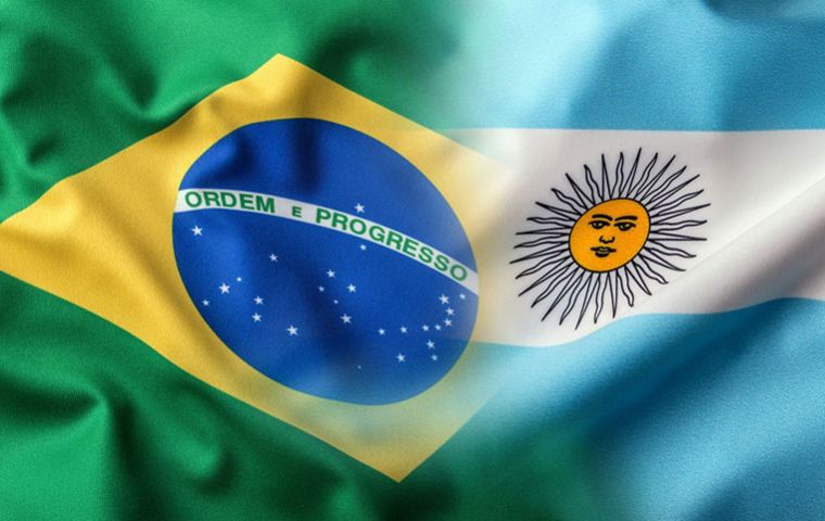 Según datos de Brasil, en abril las exportaciones argentinas totalizaron US$ 908 millones, una baja del 6,7% frente al año anterior