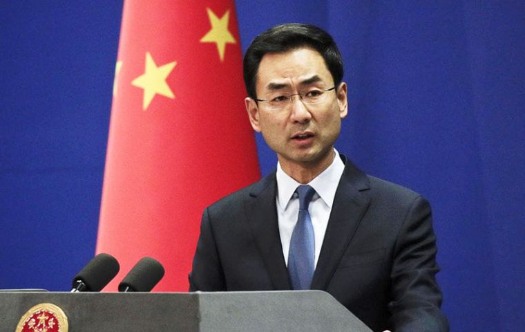 China “espera acercarse” a Estados Unidos y “llegar a un acuerdo” para poner fin a sus diferencias comerciales, se limitó a decir Geng a la prensa