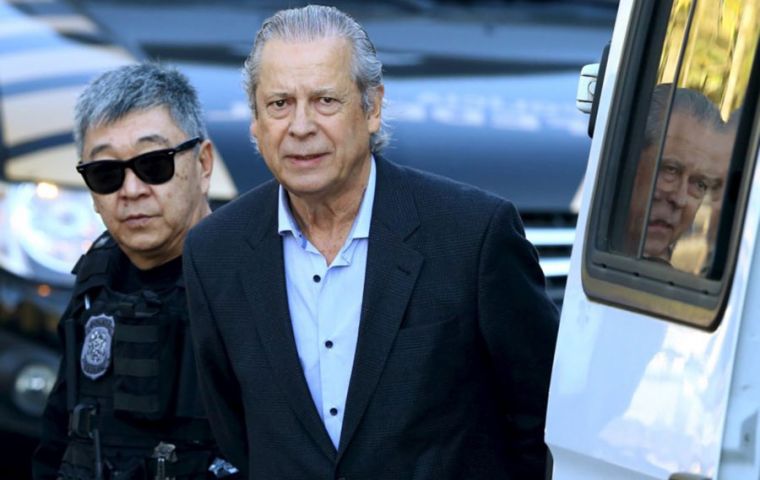 Dirceu volvió a prisión para cumplir una segunda condena por el caso Lava Jato, que destapó un enorme esquema de corrupción en Petrobras