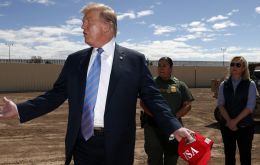 El jueves el presidente Donald Trump anunció aranceles de 5 % a todos los productos procedentes de México a partir del próximo 10 de junio, como represalia por la crisis migratoria en la frontera