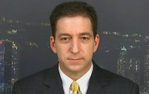 The Intercept, cofundado por Glenn Greenwald, asegura además que los mensajes publicados el domingo son “apenas el inicio” de una larga serie