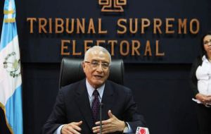 El presidente del TSE, Julio Solórzano, dijo que aún no se puede saber con certeza quién irá a segunda vuelta, hasta que se hagan “las audiencias de revisión”