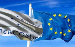 El proceso negociador se inició hace 20 años en la Reunión de Jefes de Estados y de Gobierno de la UE y Mercosur, en Río de Janeiro el 28 de junio de 1999. 
