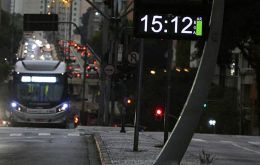  Fotos y videos comenzaron a circular con el tema de “el día se volvió noche” y los usuarios compararon a Sao Paulo con la ficticia Ciudad Gótica de Batman