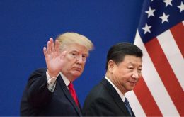 La guerra comercial de Trump con Bejing elevó la incertidumbre mundial y frenó las inversiones de las empresas justo cuando China tiende a crecer menos