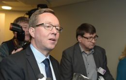  “Si no se produce ningún avance, estoy dispuesto a llevar esta cuestión ante los otros ministros de Finanzas de la UE” dijo el ministro Mika Lintila