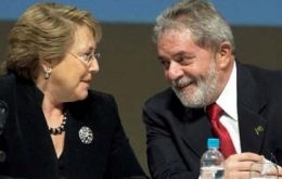 Según reveló Folha de Sao Paulo, el presidente de OAS, Pinheiro mencionó a Lula como mediador de negocios ante los gobiernos de Costa Rica y Chile