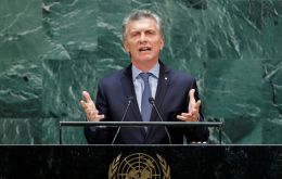 Macri reiteró que Argentina “reafirma los legítimos e imprescriptibles derechos de soberanía sobre las Islas Malvinas y espacios marítimos circundantes”