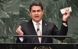 Según la Fiscalía, el ex diputado hondureño recibió de El Chapo Guzmán, US$ 1.5 millones para ser entregados al presidente de Honduras Juan Orlando Hernández