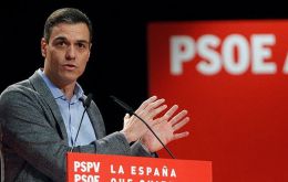 ”Votar el Partido Socialista (PSOE) significa frenar a los franquistas y tener un gobierno que luche por la justicia social de todos los españoles”, remarcó Sánchez