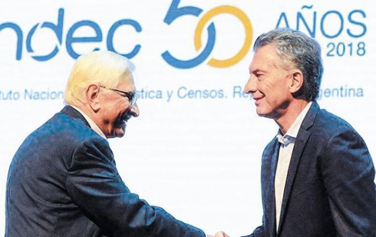 Mauricio Macri recibió un Indec sospechado en cuento a las cifras oficiales, y desde el primer momento le encomió a Jorge Todesca la tarea de normalizarlo