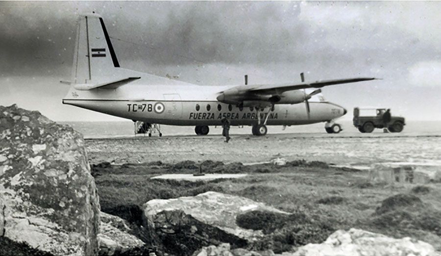 Uno de los Fokkers previo al conflicto de 1982 (Foto Terry Spruce)