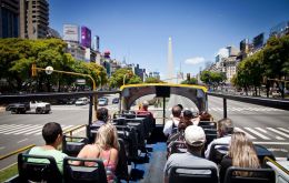 Desde ahora, los turistas extranjeros mayores de 12 años que visiten la Ciudad de Buenos Aires deberán pagar hasta 1,50 dólares por cada noche