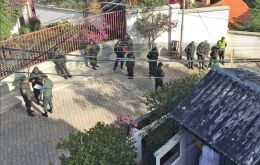 ”En fecha 19 y 29 de noviembre la embajada de México, mediante notas verbales cursadas a la Cancillería boliviana, pidió que se refuerce la seguridad”, dijo la canciller Karen Longaric