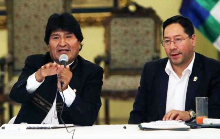 Morales anunció en Buenos Aires a Luis Arce Catacora, ex ministro de Economía y David Choquehuanca como candidatos a la fórmula presidencial