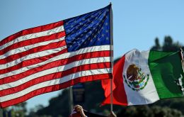 México desplazó en el intercambio comercial con EU a China y Canadá. Estos tres países representan alrededor de 43.1% del comercio estadounidense. 