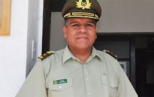 El general de Carabineros Hugo Zenteno recomendó no hablar “de derechos humanos” tras disturbios en Viña del Mar, que dejaron unos 30 efectivos heridos
