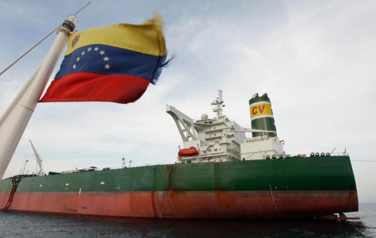 La empresa, que no tiene experiencia previa en el sector petrolero, hasta ahora ha tomado 6.2 millones de barriles de crudo pesado venezolano para revenderlos
