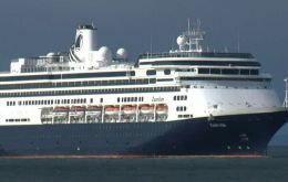 El crucero Zaandam había partido de Buenos Aires el 7 de marzo y llegó a hacer escala en Punta Arenas, Chile 