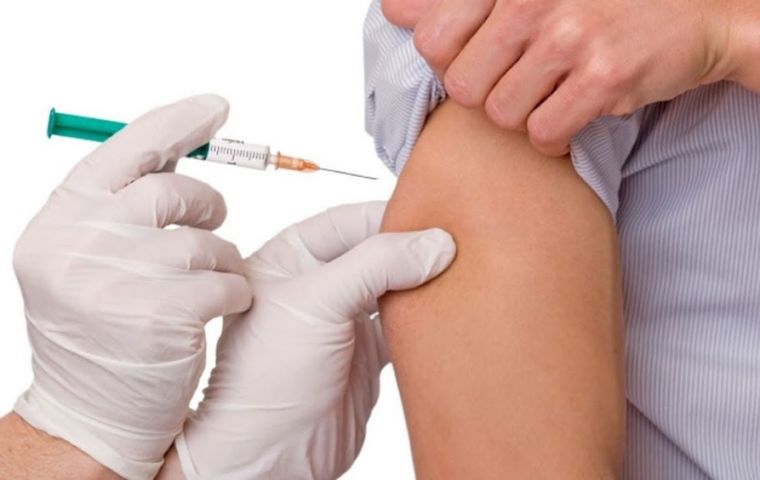 La vacunación debe realizarse al menos 10 días antes de emprender el viaje.