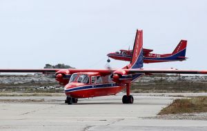 FIGAS, es la línea aérea del gobierno de las Islas que cubre vuelos a los distintos puntos del archipiélago