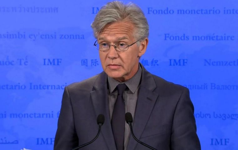 “Esperamos que todas las partes involucradas continúen comprometidas y sigan negociando con miras a llegar a un acuerdo”, dijo el vocero del FMI, Gerry Rice