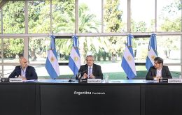 El presidente grabó el mensaje junto al jefe de Gobierno de la Ciudad de Buenos Aires, Horacio Rodríguez Larreta, y el gobernador de la Provincia de Buenos Aires, Axel Kicillof