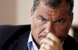Rafael Correa fue condenado a ocho años en prisión por cobros indebidos a contratistas para financiar campañas electorales de su grupo entre 2012 y 2016. 