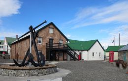 El Museo de las Falklands es una de las grandes atracciones turísticas de Stanley: no solo contiene testimonios de las Islas, sino además como puerta a la Antártica.