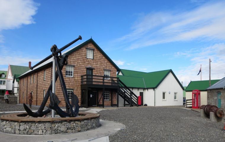 El Museo de las Falklands es una de las grandes atracciones turísticas de Stanley: no solo contiene testimonios de las Islas, sino además como puerta a la Antártica.