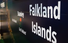 El stand de las Falklands en el pabellón británico 