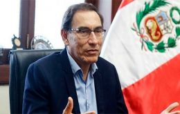 “A la vuelta de la esquina están las elecciones”, afirmó Vizcarra en el Palacio de Gobierno al rechazar el “inoportuno” comportamiento del Congreso. 