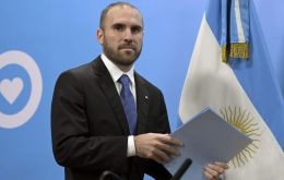 “La Argentina quiere avanzar a un ritmo sólido, pero requiere un entendimiento y una legitimidad comunes”, citó el rotativo inglés a Guzmán