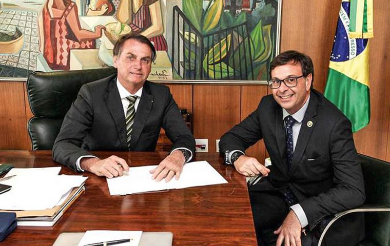 El puesto de Antonio será ocupado por el actual presidente de la Empresa Brasileña de Turismo (Embratur), Gilson Machado