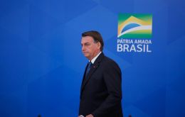 “Algunos dicen que soy insensible a la muerte; no es verdad: yo soy sensible a cualquier muerte, no me importa cuál es la causa” remarcó Bolsonaro en Brasilia