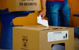 Según página oficial del CNE, las 39.985 actas de la elección han sido escrutadas y computadas, confirmando ganador al candidato correísta Andrés Arauz
