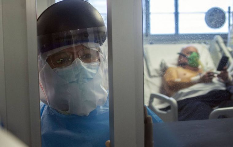 Se preveía que este punto llegaría el 4 de abril, pero el marcado aumento de casos aceleró el proceso. (Foto: Alessandro Maradei)