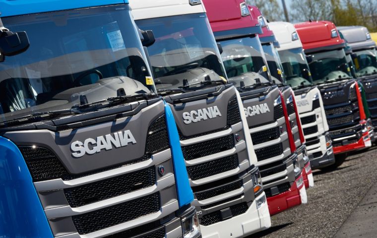 La región y el mundo, y específicamente Brasil, están generando un récord en su volumen de demanda de camiones y autobuses ”, dijo Leonard.